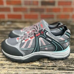 Cabela's Women’s XPG 2.0 Waterproof Low Hikers w/GORE-TEX Vibram Shoes Sz 7